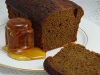 Bolo de mel simples